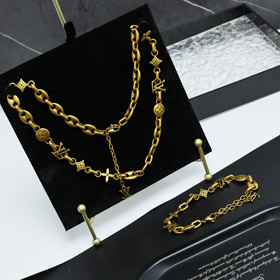 Louis Vuitton LV Letter Floral Bracelet-3638  